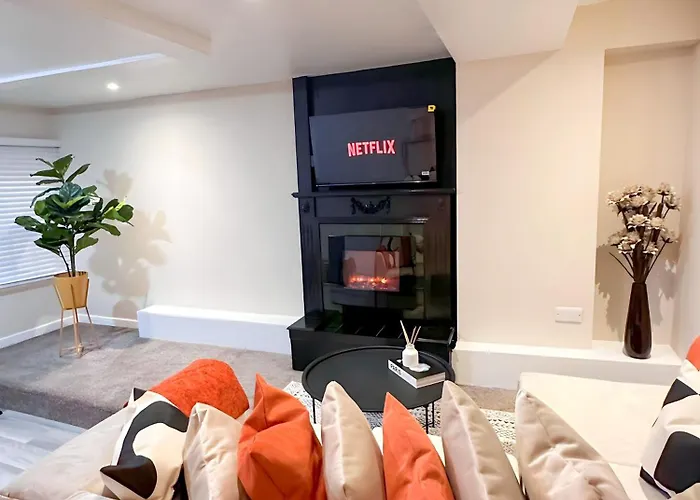 Boho Vibe Room Centrally Located In Portsmouth City